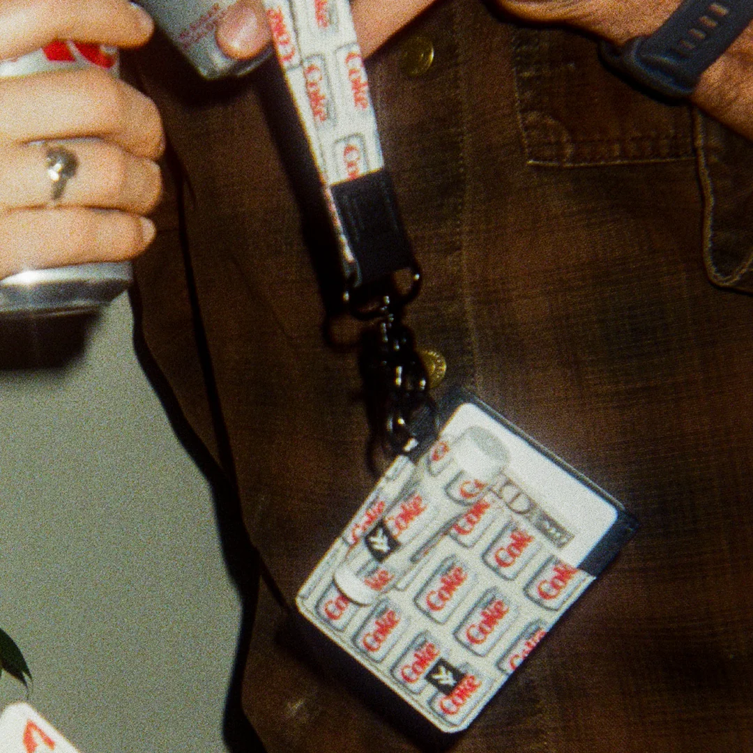 Diet Coke Cans - Vertical Leather Wallet - Image 4