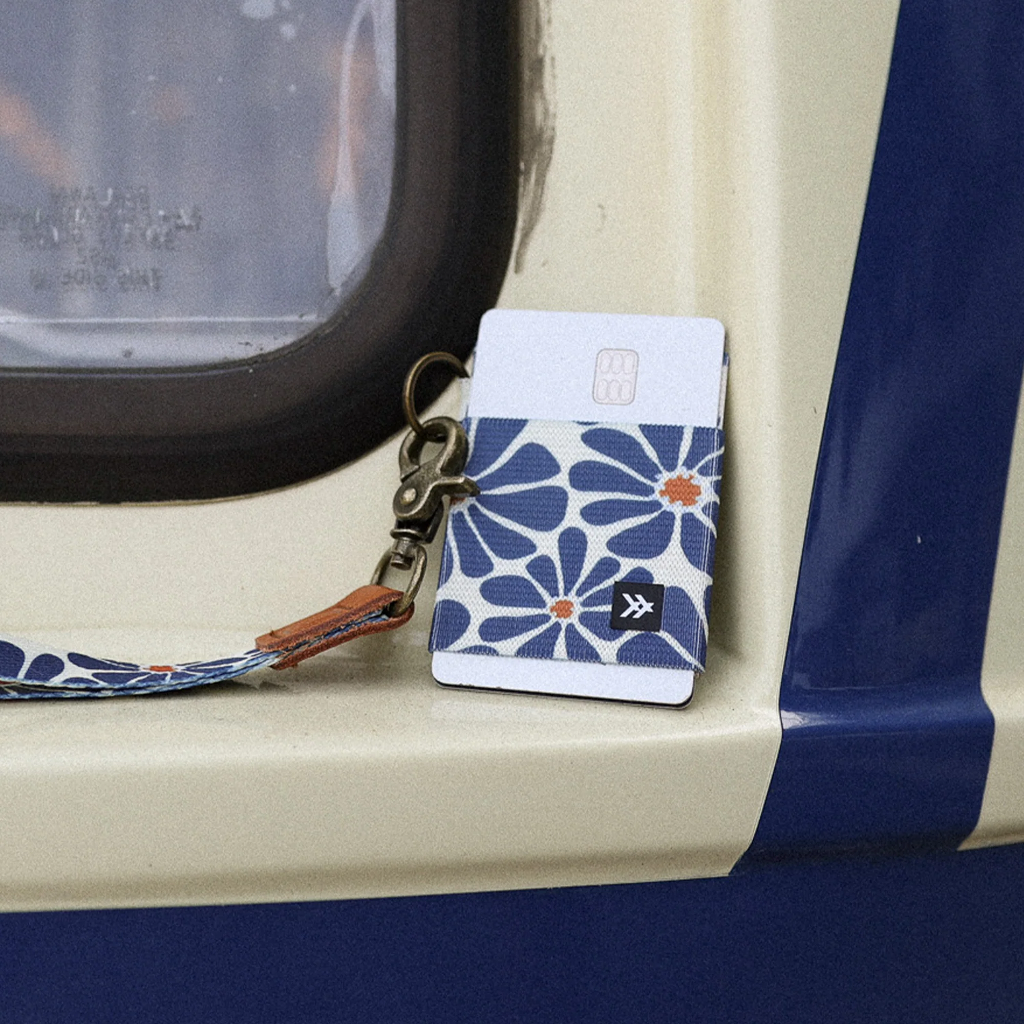 Emmeline Navy - Elastic Wallet - Image 3