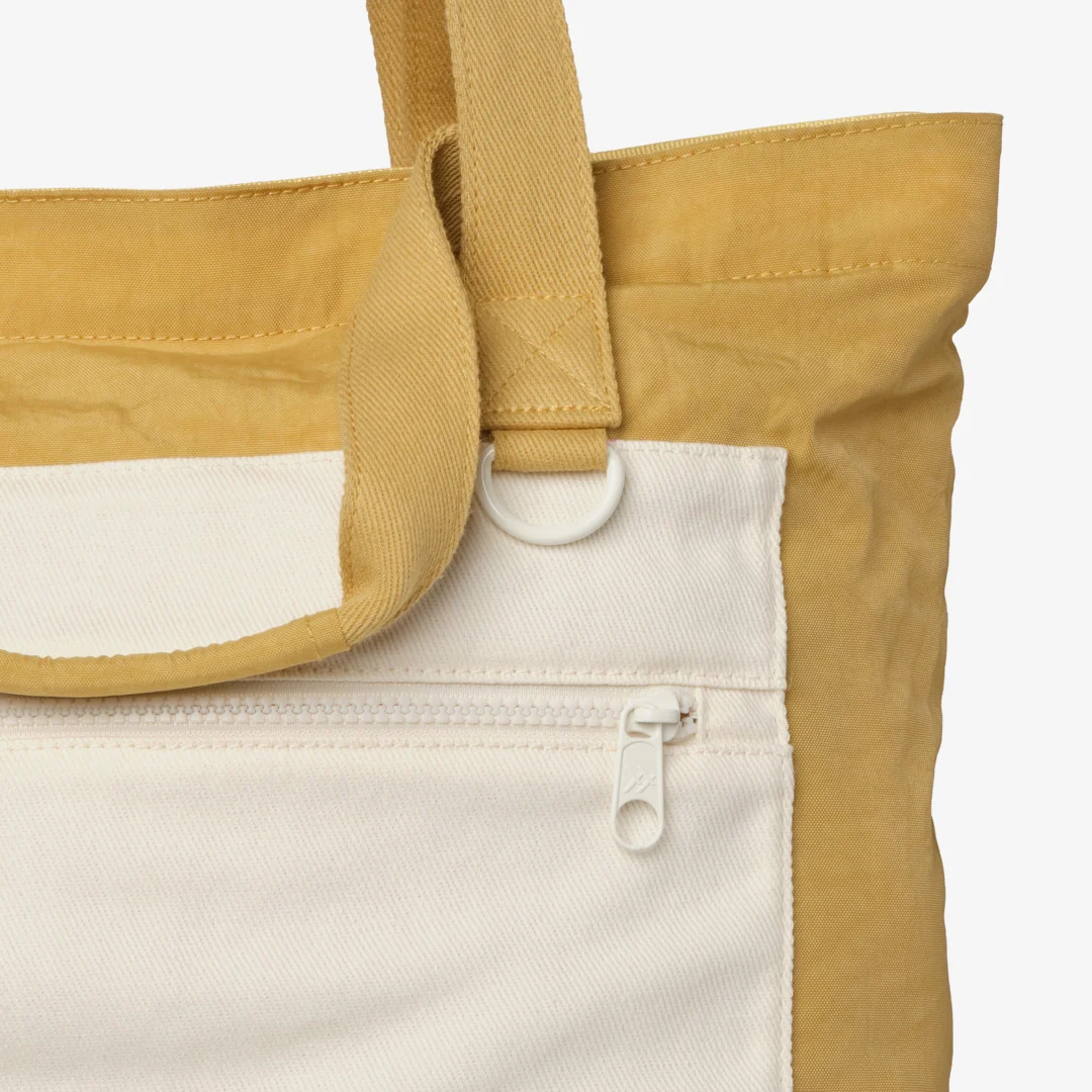 Goldie - Utility Tote Bag - Image 3