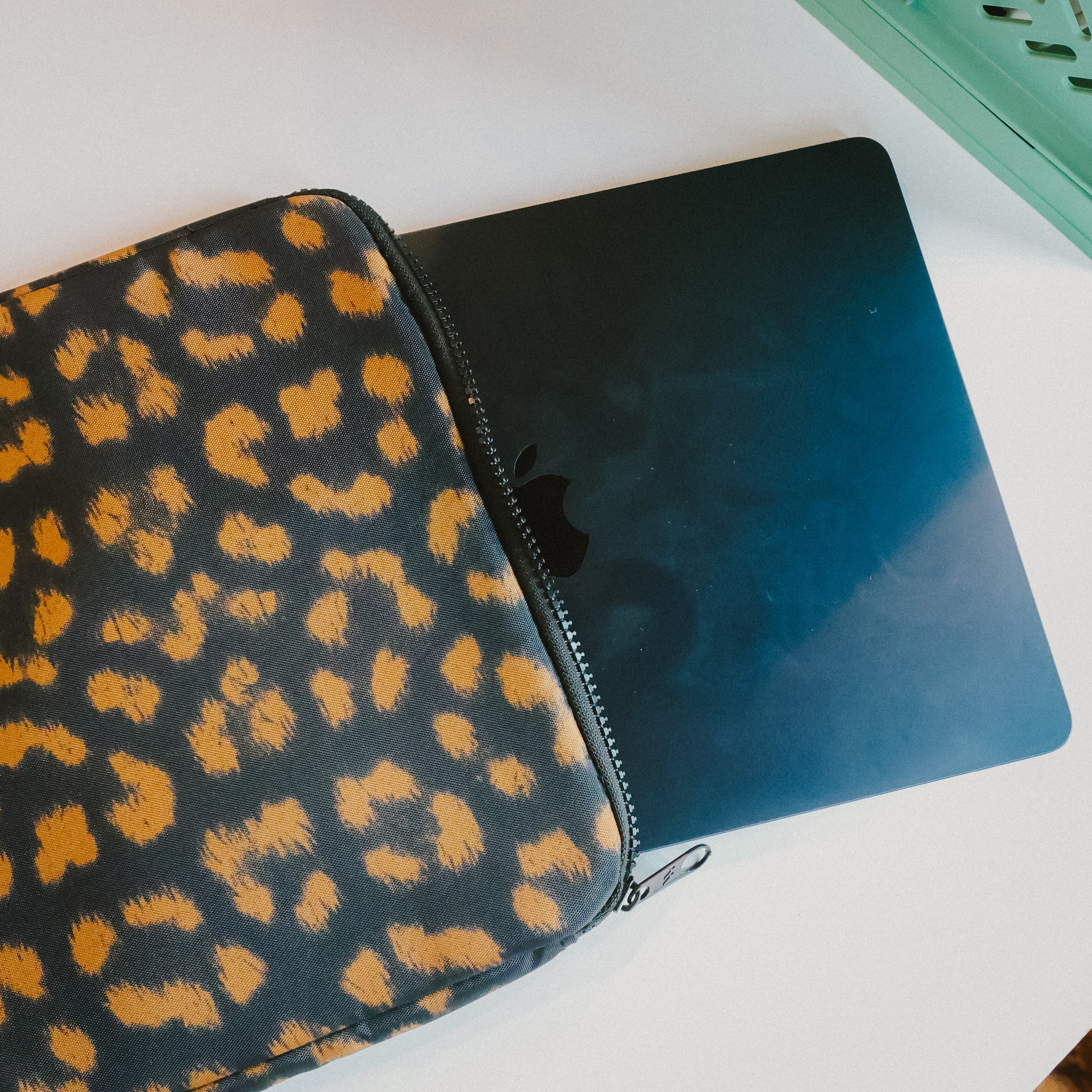 Hendrix - Laptop Sleeve - Image 6