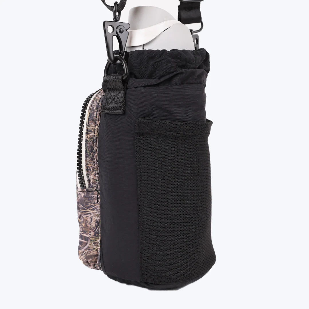Realtree Max - Water Bottle Sling Bag - Image 3