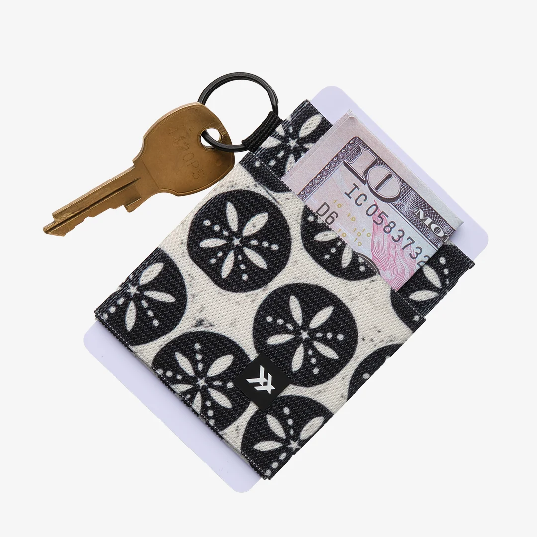 Sand Dollar Black - Elastic Wallet - Image 2
