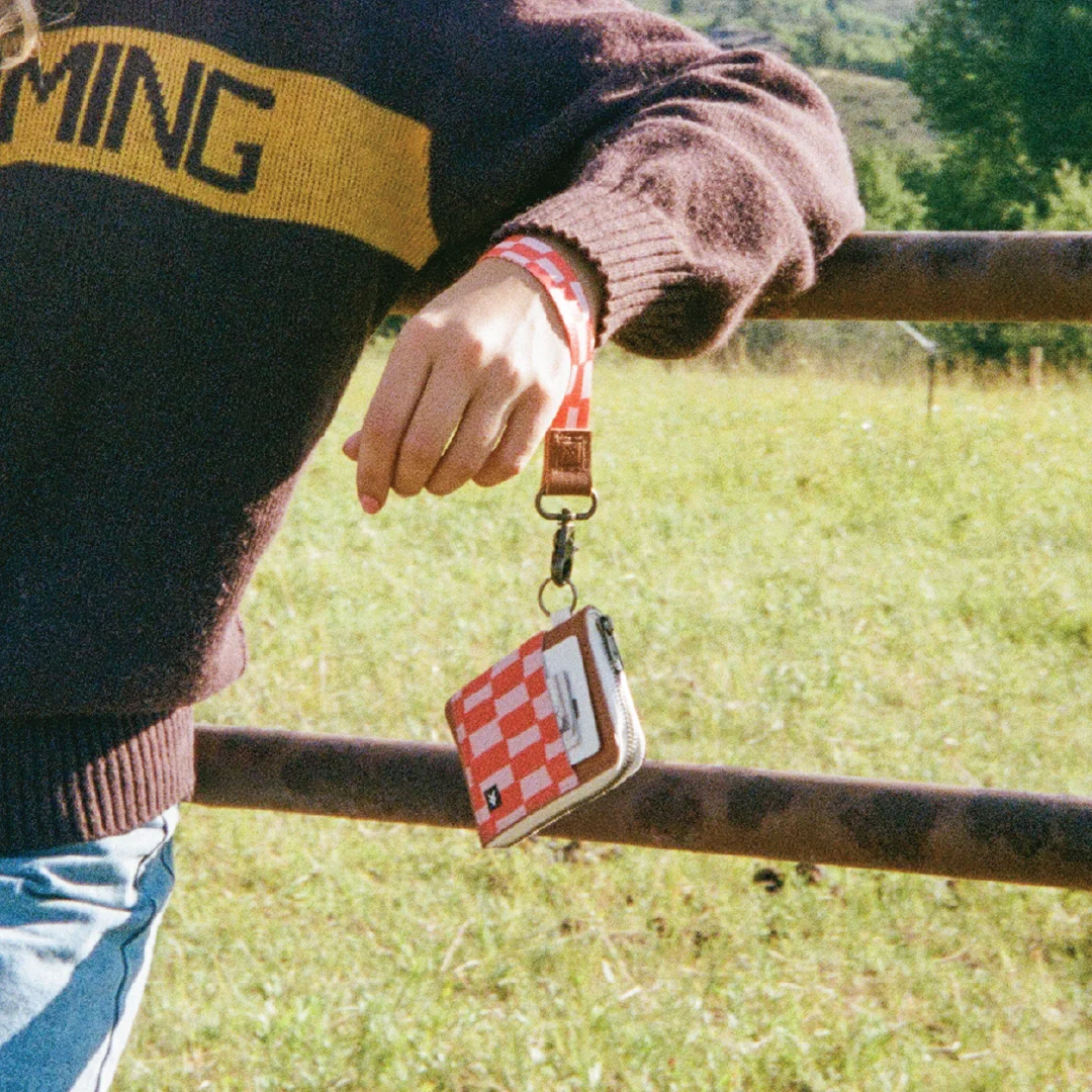 Scout Peach - Leather Zip Wallet - Image 5