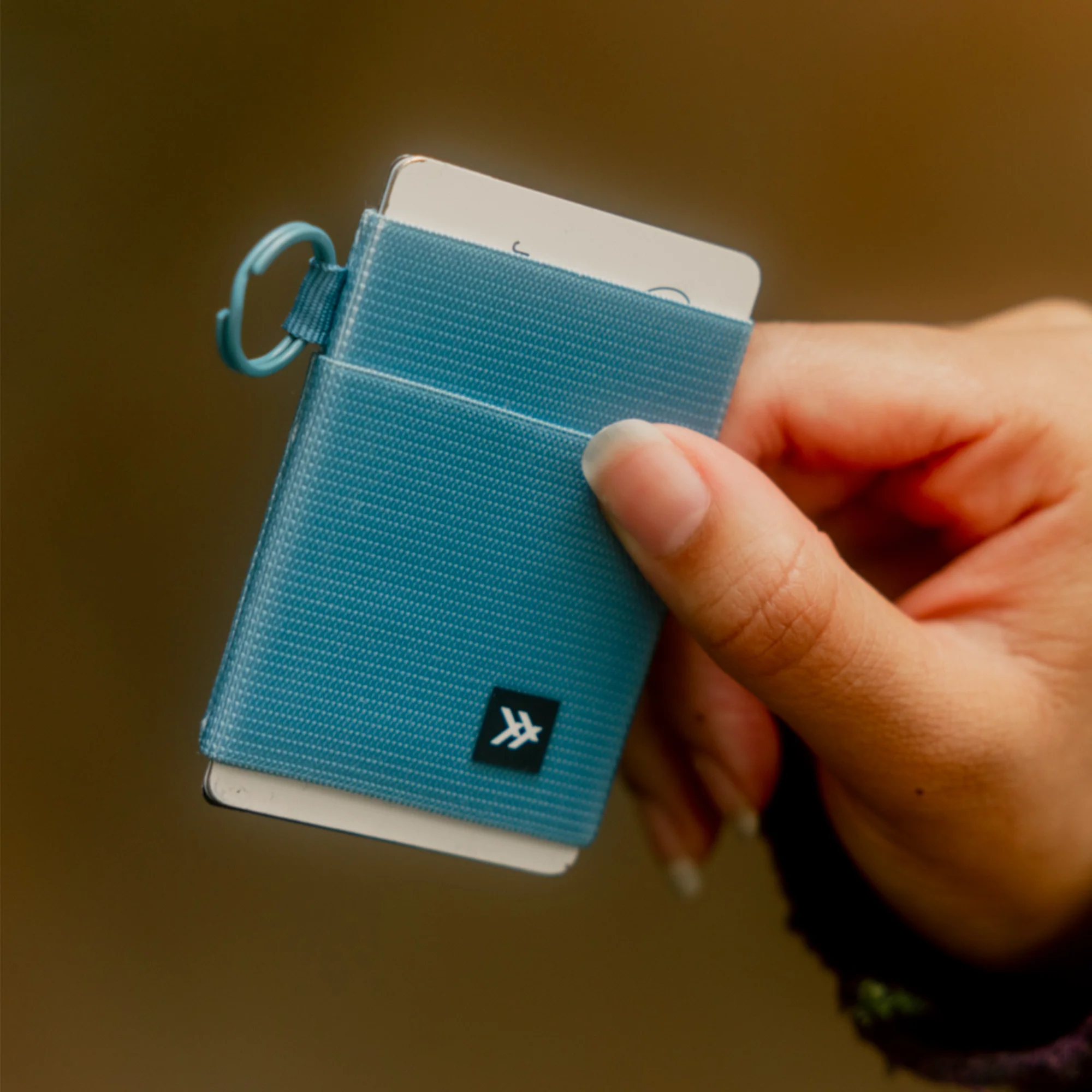 Surf Blue - Elastic Wallet - Image 3